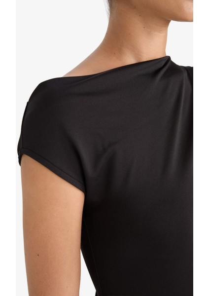 Tek Omuzlu Çıtçıtlı Body G1843AX25AU indirimleri