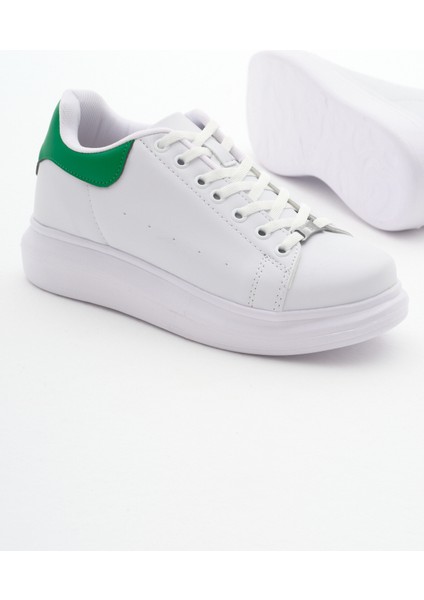 Kadın Deri Spor Ayakkabı – Thermo Kaymaz Tabanlı, Koku ve Ter Önleyici Astar, Bağcıklı Rahat Tasarım