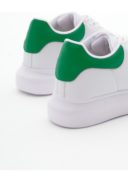 Kadın Deri Spor Ayakkabı – Thermo Kaymaz Tabanlı, Koku ve Ter Önleyici Astar, Bağcıklı Rahat Tasarım