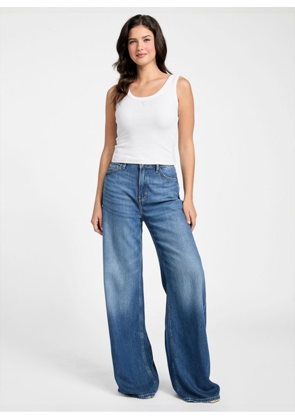 Kare Yaka Düz Beyaz Kadın Atlet Patch Kadın Top