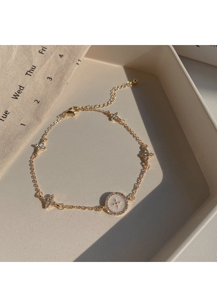 KUOFENG00119YENI Gümüş Çiçek Kelebek Kadın Bilekliği Zarif Moda (Yurt Dışından) fiyatları