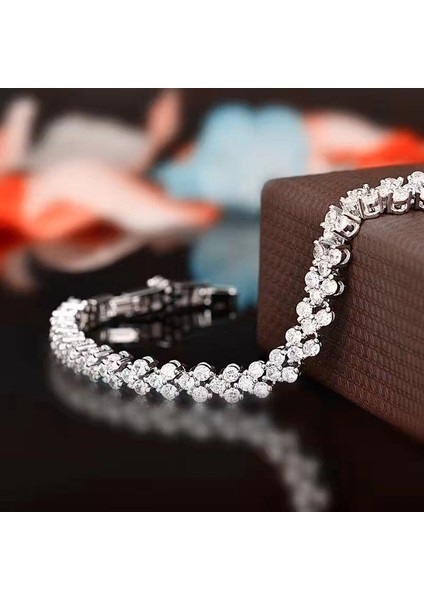 KUOFENG0007 Zarif Moda Kelebek Çiçek Bayan Bilekliği (Yurt Dışından) fiyatları