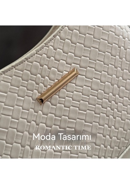 Yeni Banliyö Düz Renk Koltuk Altı Çapraz Çanta (Yurt Dışından) modelleri