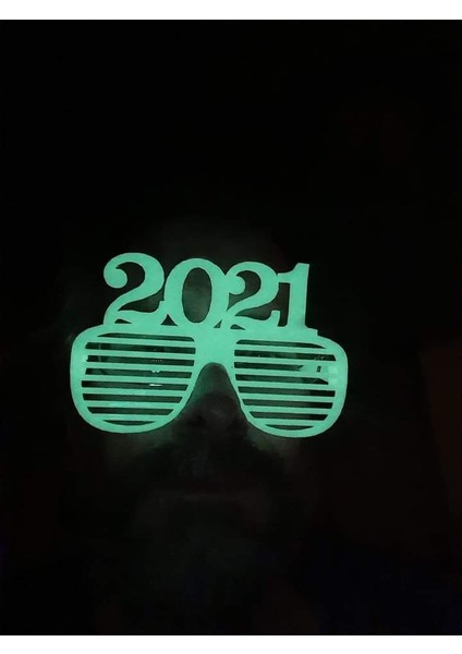 Gözlük 2021 (Sadece Plastik Aparattır!!!) 3D modelleri