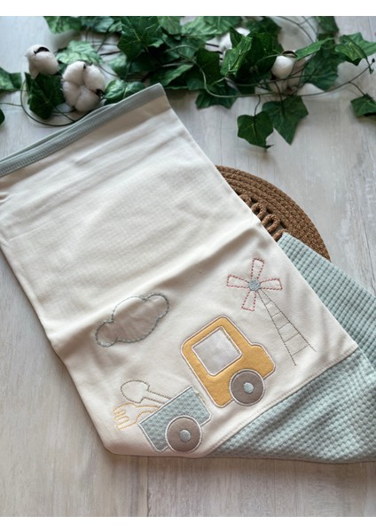 Kamyon Nakışlı Dokulu 0-3AY 10'lu Set Erkek Bebek Hastane Çıkışı