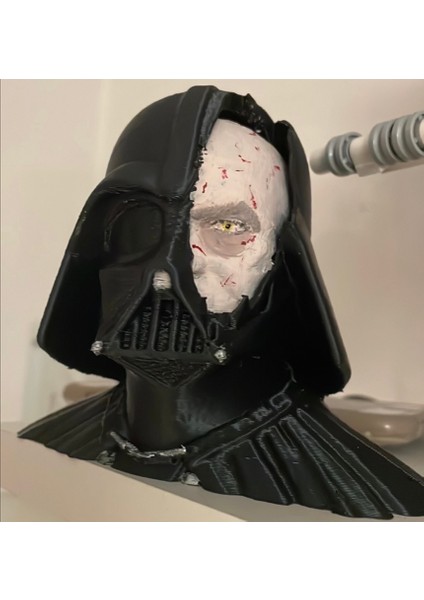 Darth Vader Kırık Kask Büstü (Sadece Plastik Aparattır!!!) 3D