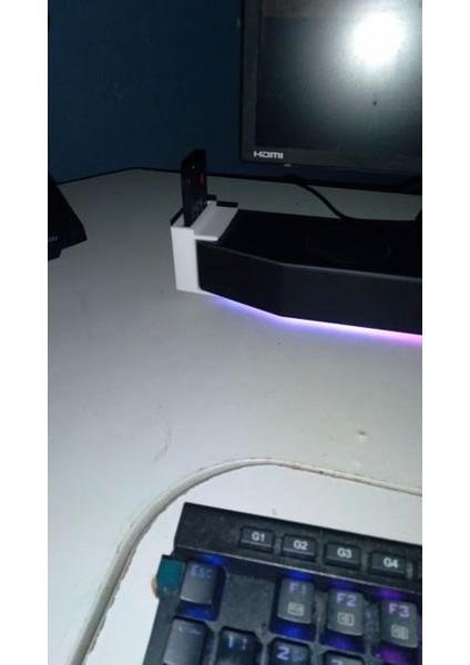 Soundblaster x Katana Uzak Tutucu (Sadece Plastik Aparattır!!!) 3D