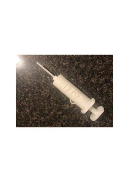 Noel Şırınga Süsü (Sadece Plastik Aparattır!!!) 3D