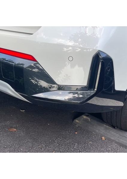 Arka Tampon Dudak Ayırıcı Kanard Kapağı X1 U11 23-24 Xline Karbon (Yurt Dışından) modelleri