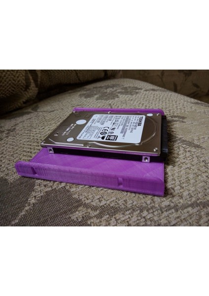 2,5 Inç Ila 3,5 Inç HDD Adaptör Braketi (Sadece Plastik Aparattır!!!) 3D modelleri