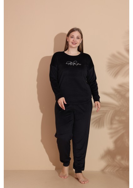 Kadın Kışlık Kadife Battal Pijama Takımı indirimleri