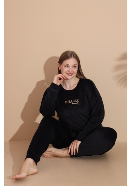 Kadın Kışlık Kadife Battal Pijama Takımı modelleri