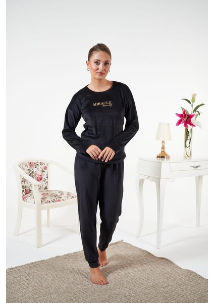 Kadın Kışlık Kadife Pijama Takımı