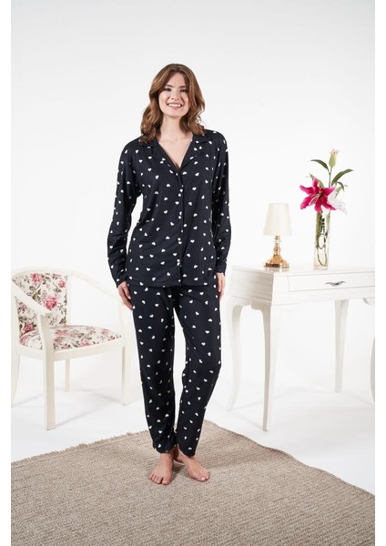 Kadın Kışlık Önden Düğmeli Kalp Desenli Süet Pijama Takımı fiyatları