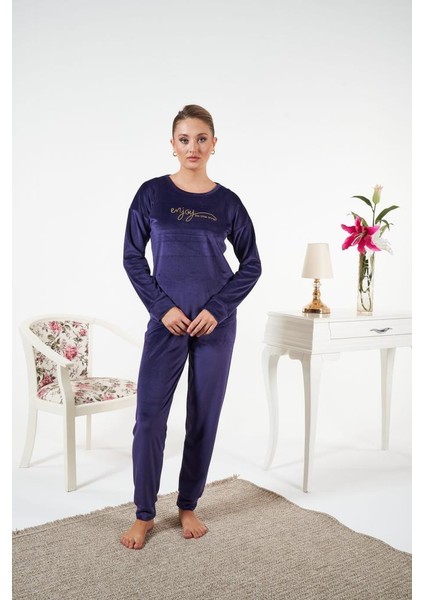 Kadın Kışlık Kadife Pijama Takımı