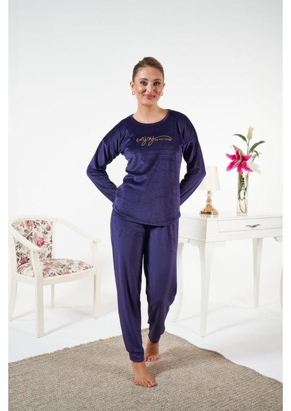 Kadın Kışlık Kadife Pijama Takımı