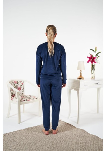 Kadın Kışlık Kadife Pijama Takımı
