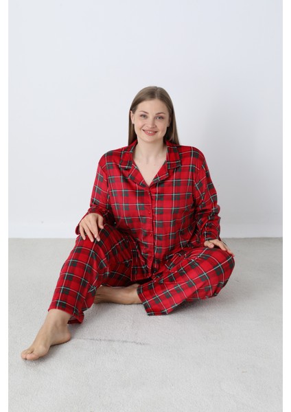 Kadın Kışlık Önden Düğmeli Kareli Kadife Battal Pijama Takımı Kırmızı