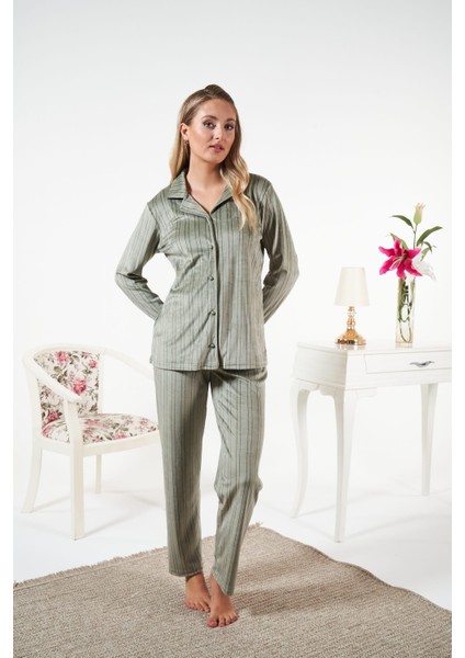 Kadın Kışlık Önden Düğmeli Çizgili Kadife Pijama Takımı Yeşil indirimleri