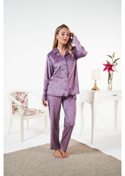 Kadın Kışlık Önden Düğmeli Yıldız Desenli Kadife Pijama Takımı Mor modelleri