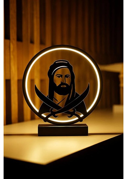 Çift Kılıçlı Figürlü Kablolu LED Siyah Masa Lambası – Dekoratif Anlamlı Tasarım Aydınlatma fiyatları