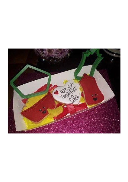 Ketçap ve Patates Kızartması Kurabiye Kesici (Sadece Plastik Aparattır!!!) 3D fiyatları