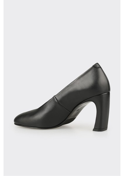 Siyah Deri Kadın Orta Topuk Ayakkabı modelleri