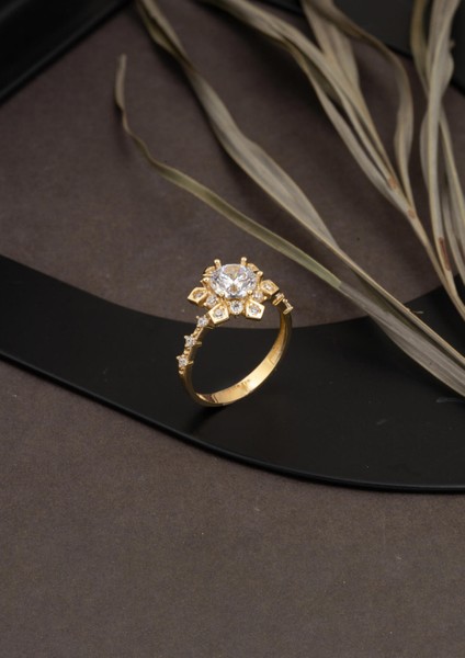 Serenay 14 Ayar Altın Tektaş Yüzük modelleri