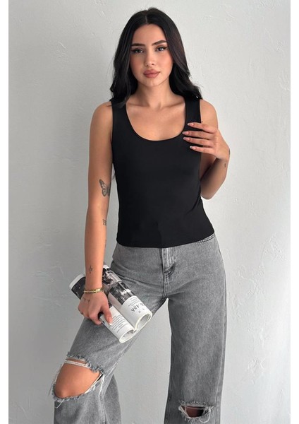 Kadın V Yaka Kolsuz Fit Ofis & Günlük Kullanım Bluz modelleri