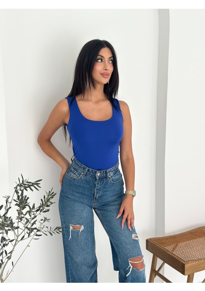 Kadın V Yaka Kolsuz Fit Ofis & Günlük Kullanım Bluz modelleri