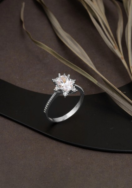 Zambak 14 Ayar Beyaz Altın Tektaş Yüzük modelleri