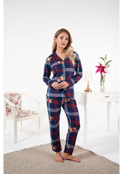 Kadın Kışlık Önden Düğmeli Ayıcıklı Kareli Süet Pijama Takımı fırsatları