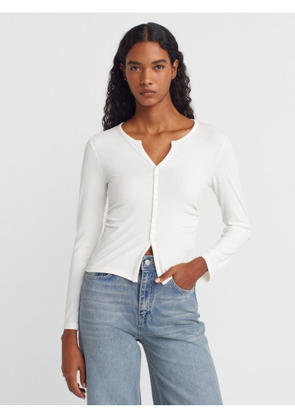 31548 Düğme Detaylı Büzgülü Top-Ekru