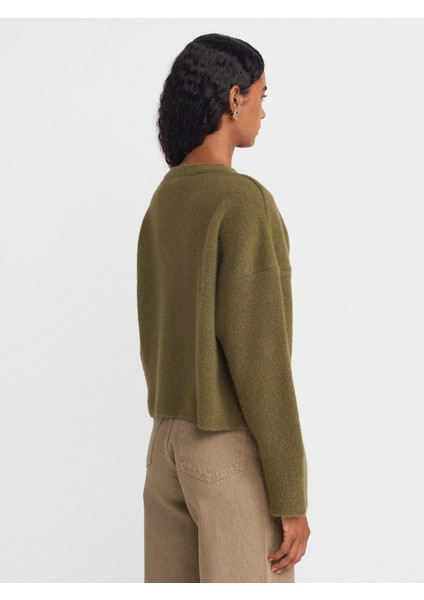 10645 V Yaka Yumuşak Dokulu Triko Kazak-Haki fiyatları