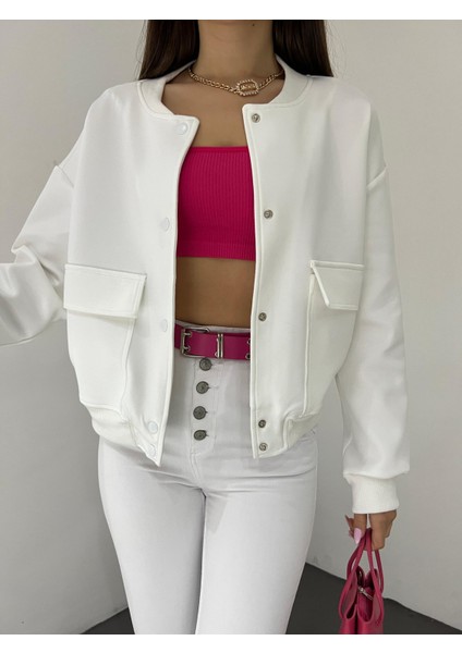 Çift Cepli Denim Crop Ceket