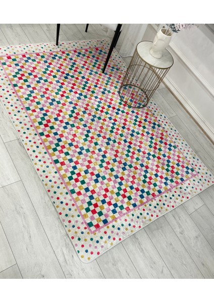 Puantiye Desenli Damalı Lateks Taban Çocuk Halısı modelleri