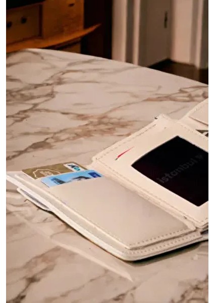 Kadın Yumuşak Derili Şık Krem Cüzdan Kartlık 6 Kartlık ve Fermuarlı Bölme ile fırsatları