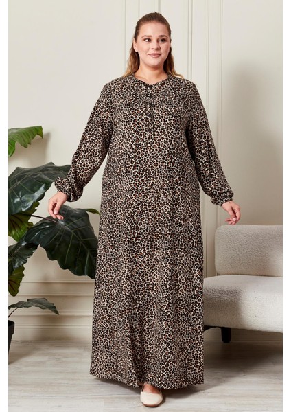 Kadın Büyük Beden Düğmeli Babanne Elbisesi