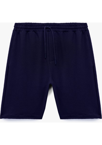 Pamuklu Rahat Kalıp Cep Detaylı Beli Bağcıklı Spor Şort