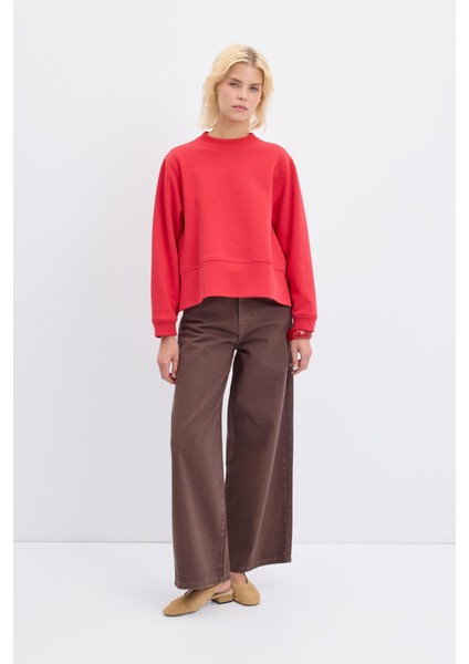 Oversize Yandan Yırtmaçlı Kısa Sweatshirt Kırmızı fiyatları