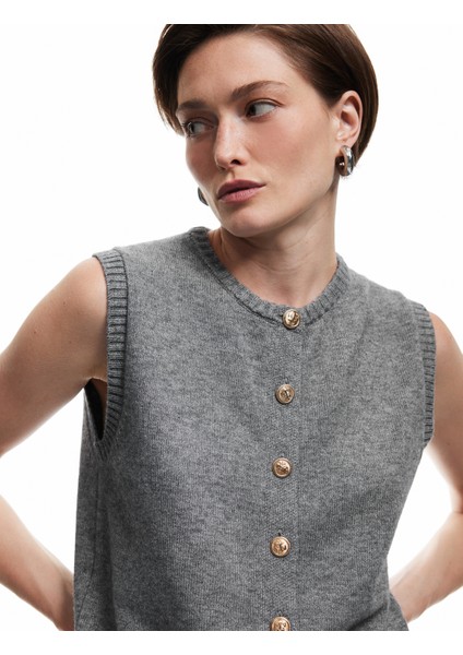 Kolsuz Bisiklet Yaka Düğmeli Triko Yelek fiyatları