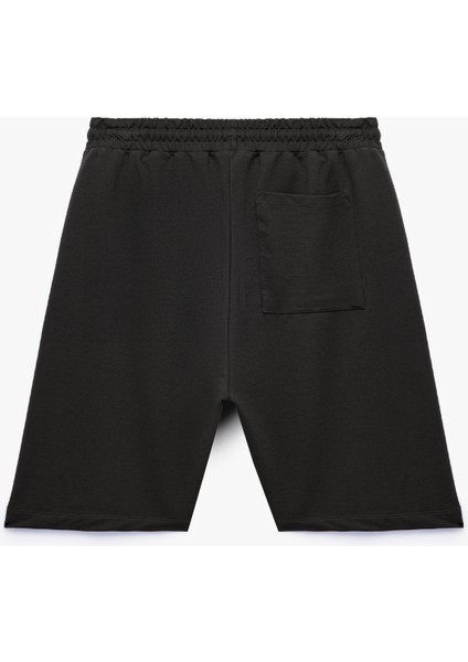 Pamuklu Rahat Kalıp Cep Detaylı Beli Bağcıklı Spor Şort fiyatları