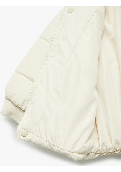 Uzun Kollu Cepli Pamuk Astarlı Dik Yaka Şişme Mont modelleri