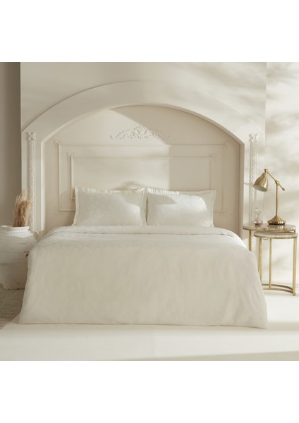 Viole Çift Kişilik Nevresim Takımı Beyaz