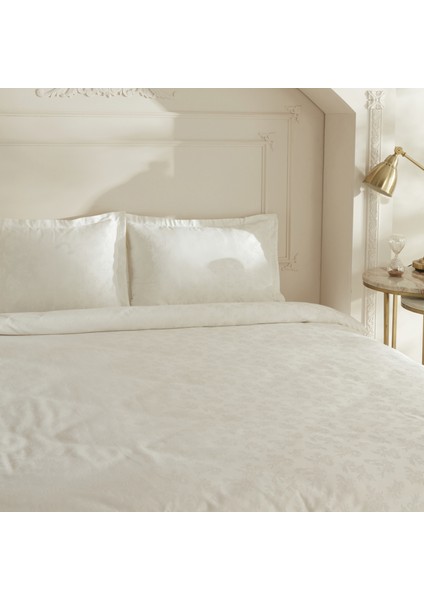 Viole Çift Kişilik Nevresim Takımı Beyaz indirimleri