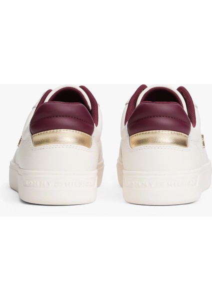 Yükseltilmiş Kort Stili Kadın Sneaker FW0FW08680YBH modelleri