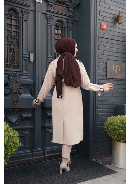 Tokalı Kemerli Bej Tesettür Trençkot 26412BEJ fırsatları