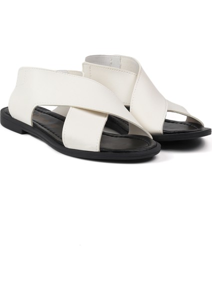 Kadın Beyaz Şık Rahat Sandalet - Günlük, Kaymaz Taban, Yazlık Konforlu