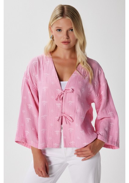 Kadin Flora Müslin Kabartma Dokulu Pembe Kimono fiyatları