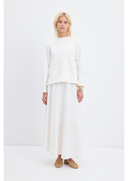 Oversize Yandan Yırtmaçlı Kısa Sweatshirt Ekru fiyatları